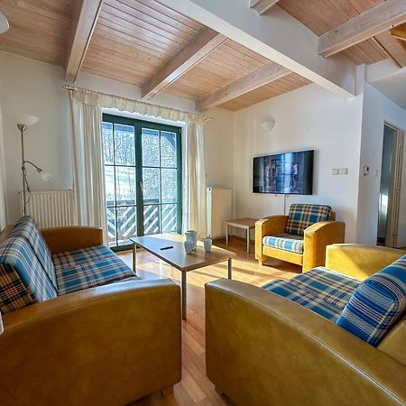 Ctyricitka Na Stastnem Kopci Villa Черни Дул Екстериор снимка